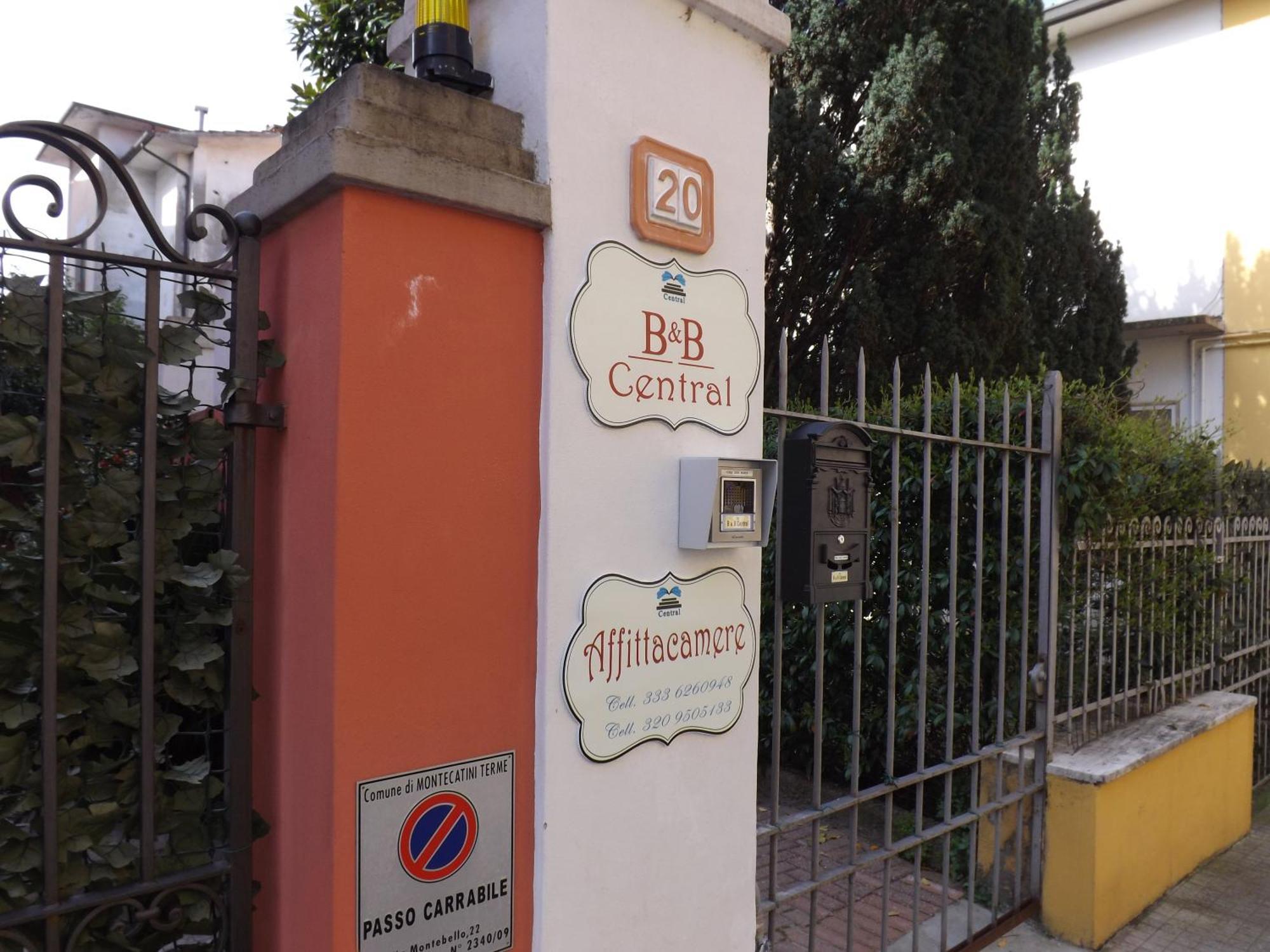 B&B Central Toma มอนเตกาตินี แตร์เม ภายนอก รูปภาพ