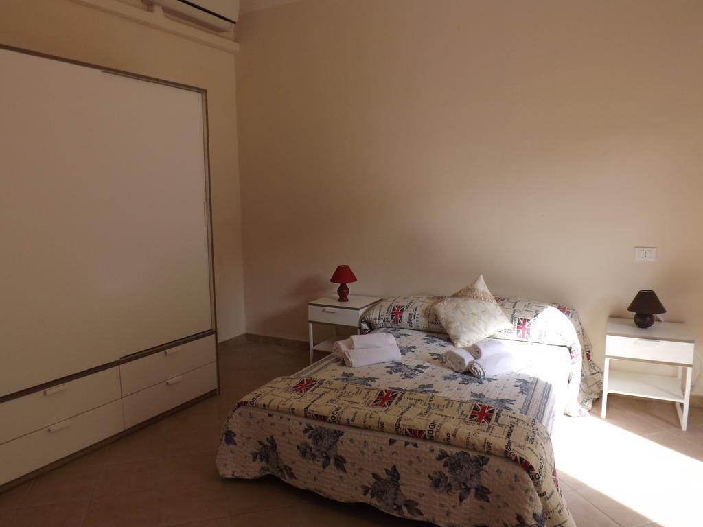 B&B Central Toma มอนเตกาตินี แตร์เม ภายนอก รูปภาพ
