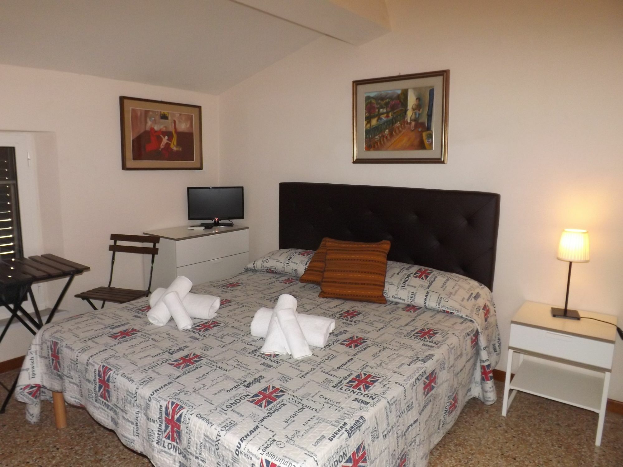 B&B Central Toma มอนเตกาตินี แตร์เม ภายนอก รูปภาพ